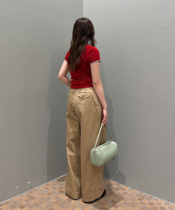 reiさんの「BEAMS WOMEN｜ワイド タック チノ パンツ」を使ったコーディネート
