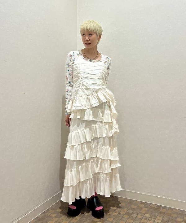 あさひさんの「BEAMS WOMEN｜裾 フレアー キャミソール」を使ったコーディネート