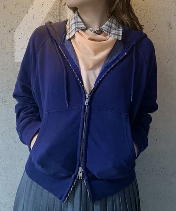 ナツハさんの「BEAMS WOMEN｜ミックス プリーツ スカート」を使ったコーディネート