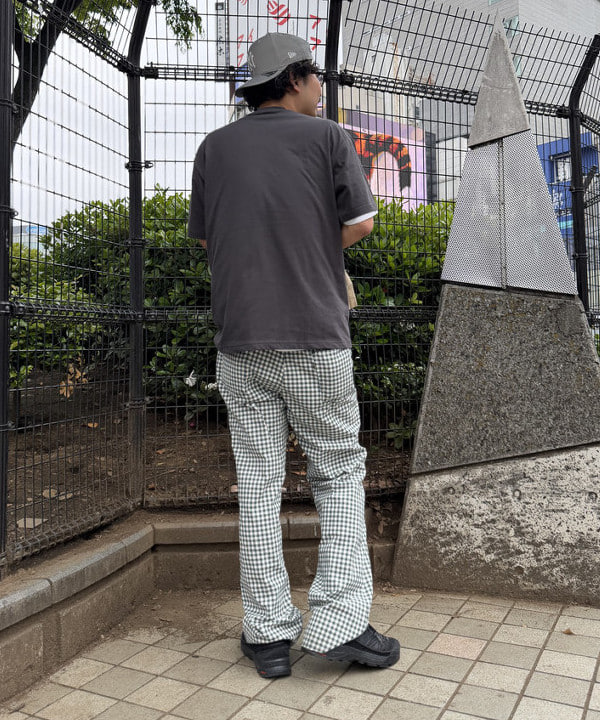 BAKU(東江 漠)さんの「BEAMS WOMEN｜【別注】NEW ERA / 9FIFTY Refrective Cap」を使ったコーディネート