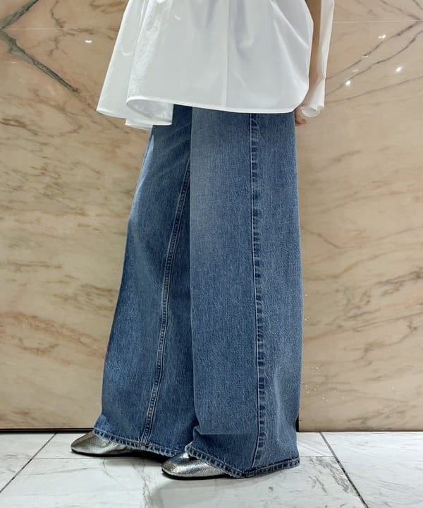 茂野 真楓さんの「BEAMS WOMEN｜コンビ ティアード プルオーバー」を使ったコーディネート