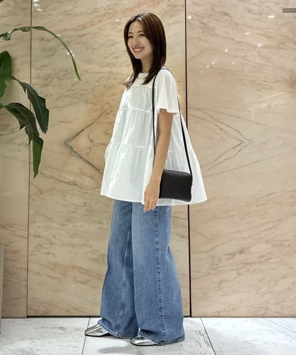 茂野 真楓さんの「BEAMS WOMEN｜コンビ ティアード プルオーバー」を使ったコーディネート