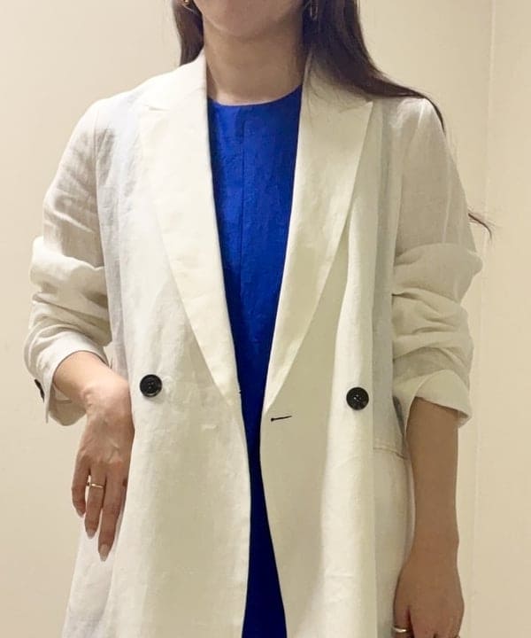 関 桂子さんの「BEAMS WOMEN｜ダブルブレスト リネン ジャケット」を使ったコーディネート