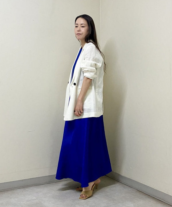 関 桂子さんの「BEAMS WOMEN｜ダブルブレスト リネン ジャケット」を使ったコーディネート