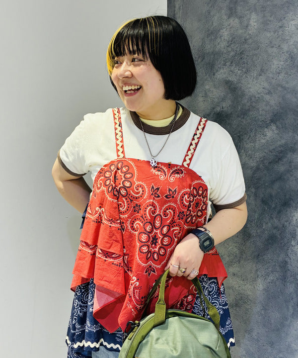 佐藤 歩さんの「BEAMS WOMEN｜【別注】HEAR MY NAME &times; maturely / プレイヤーズ プリント ショートスリーブ」を使ったコーディネート