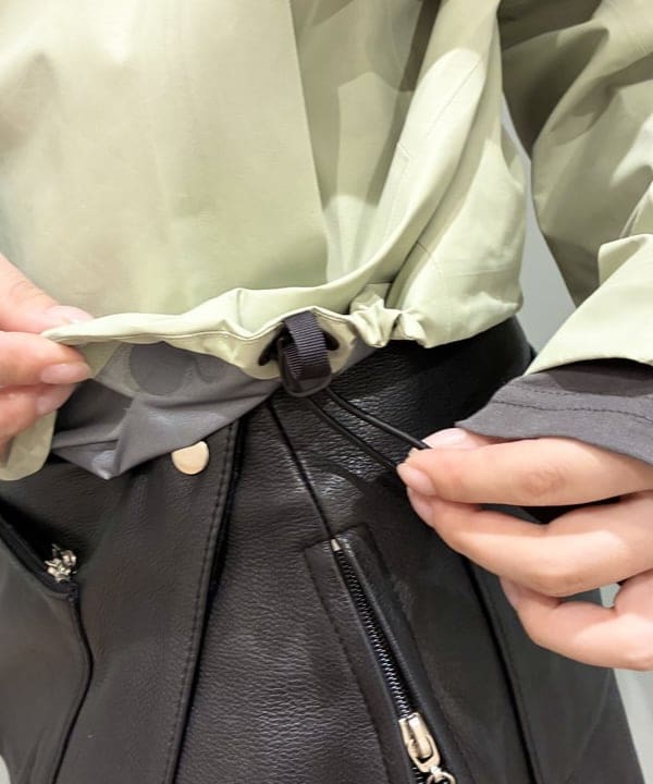 須賀さんの「BEAMS WOMEN｜【別注】noeyedia / サングラス "NE-464"」を使ったコーディネート