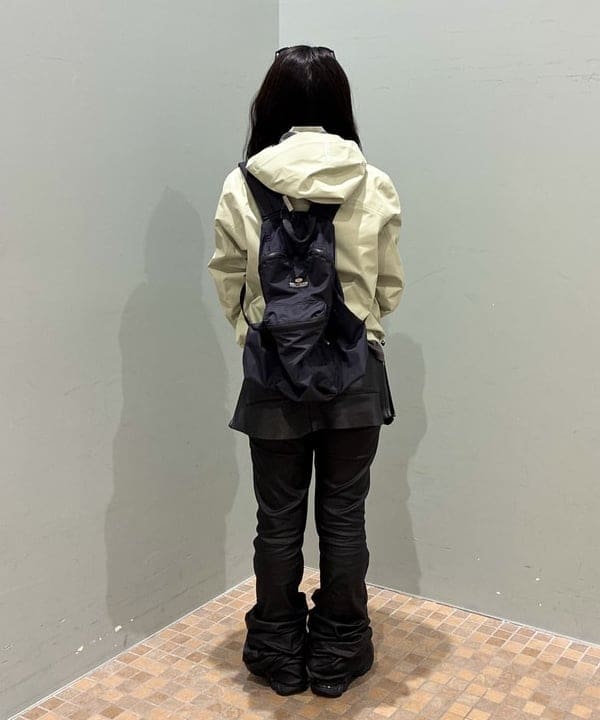 須賀さんの「BEAMS WOMEN｜【別注】noeyedia / サングラス "NE-464"」を使ったコーディネート
