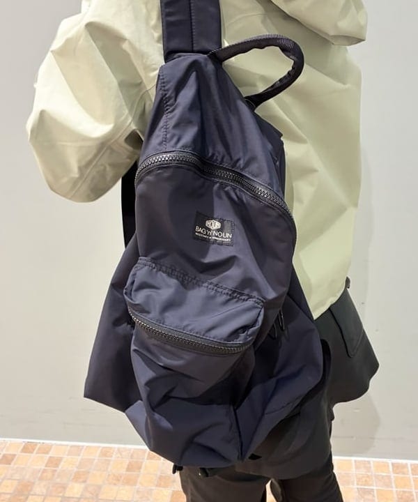須賀さんの「BEAMS WOMEN｜【別注】noeyedia / サングラス "NE-464"」を使ったコーディネート