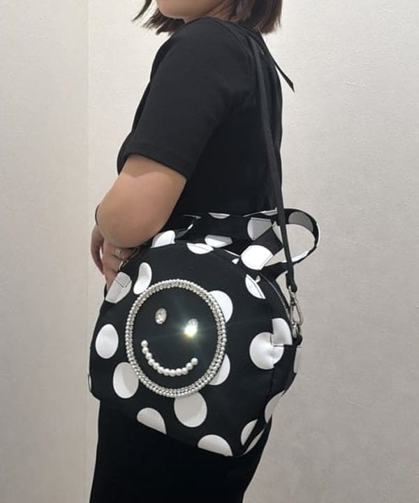 松本 佳菜子さんの「BEAMS WOMEN｜ECODECO / ドット 2way バッグ」を使ったコーディネート