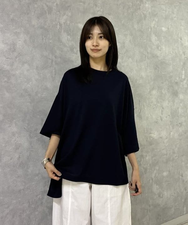 茂野 真楓さんの「BEAMS WOMEN｜COG THE BIGSMOKE / DELTA Tシャツ」を使ったコーディネート