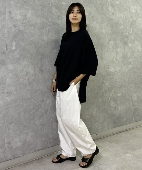 茂野 真楓さんの「BEAMS WOMEN｜COG THE BIGSMOKE / DELTA Tシャツ」を使ったコーディネート