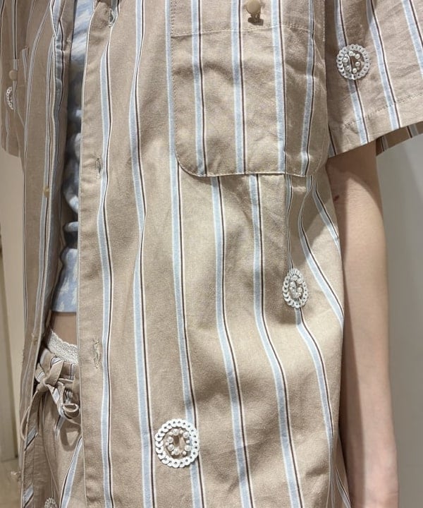 神坂 莉子さんの「BEAMS WOMEN｜noeyedia / メガネ "NE-470"」を使ったコーディネート