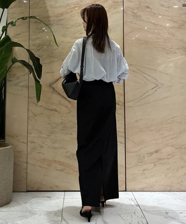 茂野 真楓さんの「BEAMS WOMEN｜KHADI オーバー ショート シャツ」を使ったコーディネート