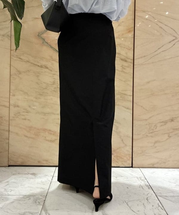 茂野 真楓さんの「BEAMS WOMEN｜KHADI オーバー ショート シャツ」を使ったコーディネート