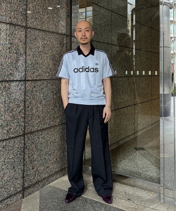 森田 倫太郎さんの「BEAMS WOMEN｜ワイドストレート 2プリーツ  スラックス」を使ったコーディネート