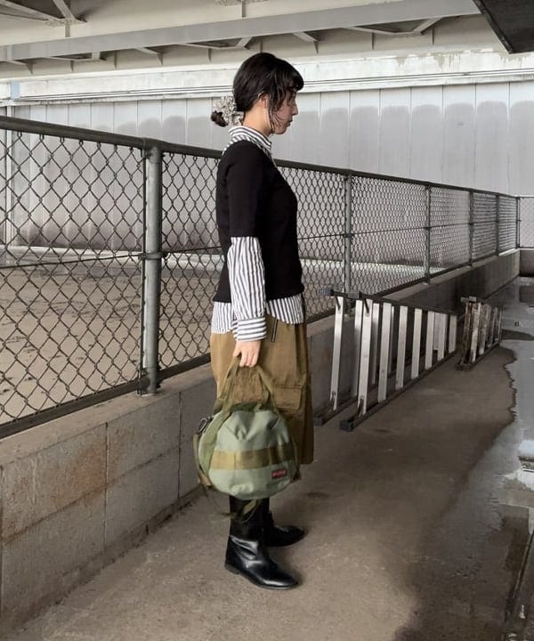 晶さんの「BEAMS WOMEN｜カーゴ ハーフ パンツ」を使ったコーディネート