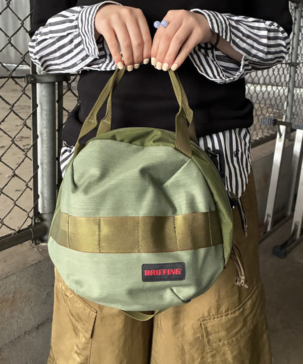 晶さんの「BEAMS WOMEN｜カーゴ ハーフ パンツ」を使ったコーディネート