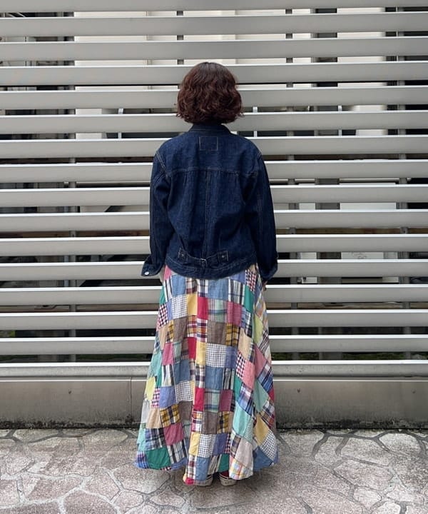 まつむさんの「BEAMS WOMEN｜【別注】Healthknit / クルーネック ロングスリーブ Tシャツ」を使ったコーディネート