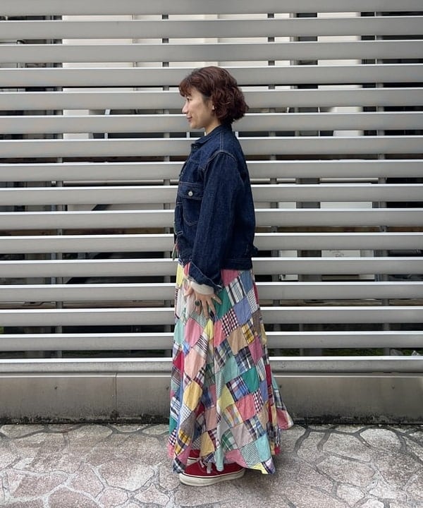 まつむさんの「BEAMS WOMEN｜【別注】Healthknit / クルーネック ロングスリーブ Tシャツ」を使ったコーディネート