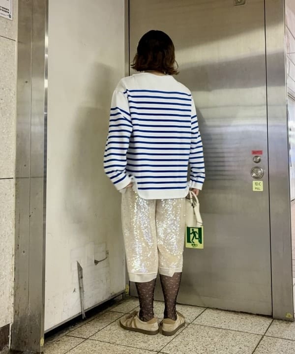 葛岡 七海さんの「BEAMS WOMEN｜maturely / スパンコール ハーフ パンツ」を使ったコーディネート