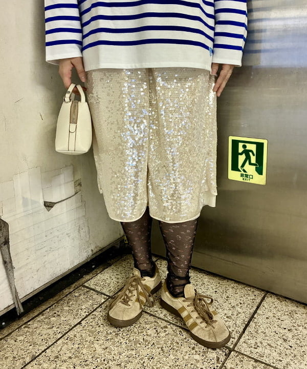葛岡 七海さんの「BEAMS WOMEN｜maturely / スパンコール ハーフ パンツ」を使ったコーディネート