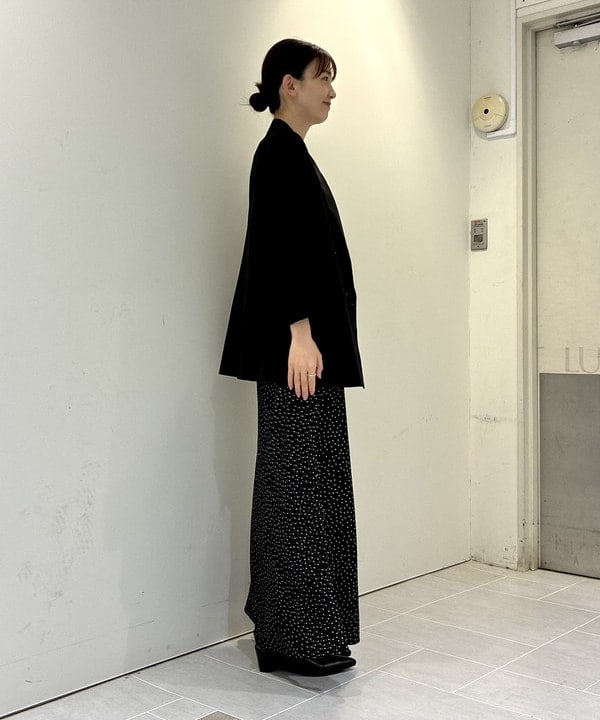 ヒライさんの「BEAMS WOMEN｜AK+1 / シアー 4ボタン ダブル ジャケット」を使ったコーディネート