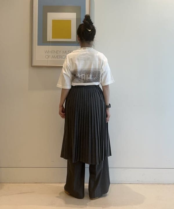 清水 彩乃さんの「BEAMS WOMEN｜ティーダブ ワイド スラックス」を使ったコーディネート