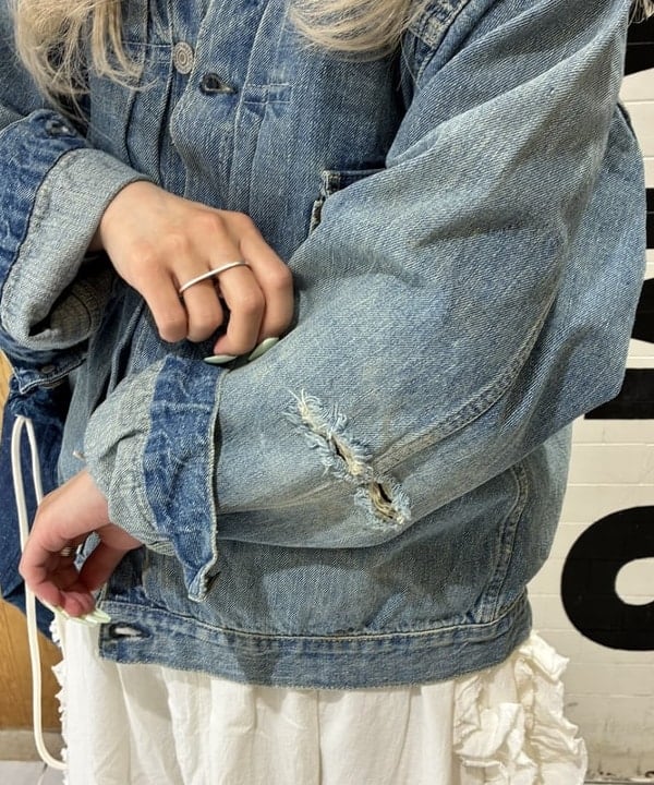 ando naoさんの「BEAMS WOMEN｜ドビー フリル スカート」を使ったコーディネート