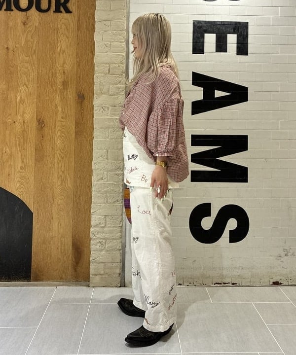 ando naoさんの「BEAMS WOMEN｜エンブロ エプロン パンツ」を使ったコーディネート