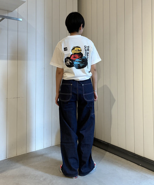 ミナミマリコさんの「BEAMS WOMEN｜THE NORTH FACE / ショートスリーブ ベース キャンプ ダッフル グラフィック Tシャツ」を使ったコーディネート