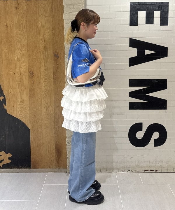 大石彩可さんの「BEAMS WOMEN｜JW PEI / Harlee shoulder bag SILVER」を使ったコーディネート