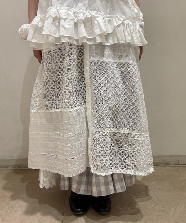 大石彩可さんの「BEAMS WOMEN｜【別注】TORI-TO / コラージュ ノースリーブ シャツ」を使ったコーディネート