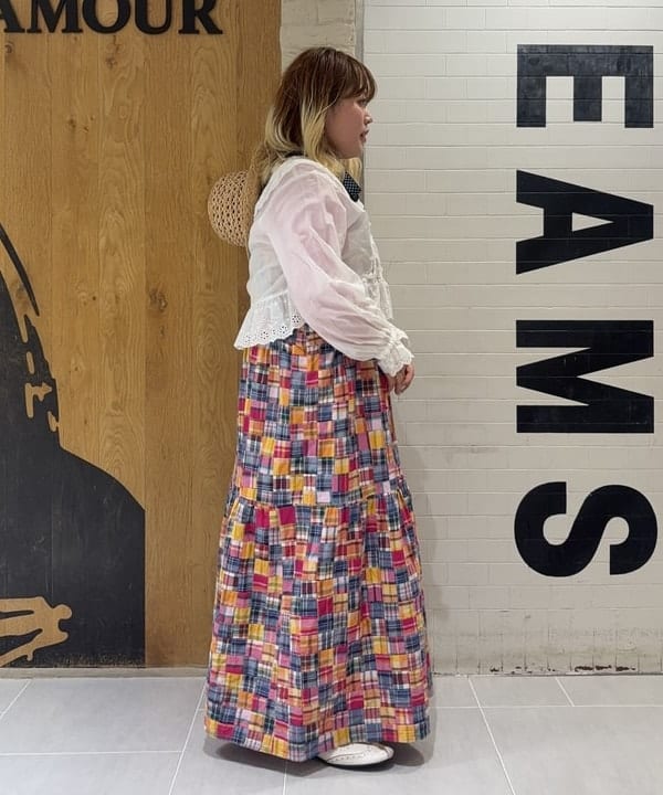 大石彩可さんの「BEAMS WOMEN｜14ゲージ クルーネック カーディガン」を使ったコーディネート