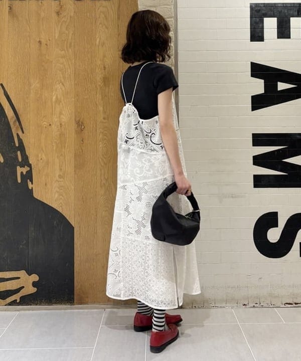 amaさんの「BEAMS WOMEN｜サテン ホーボ ーバッグ」を使ったコーディネート