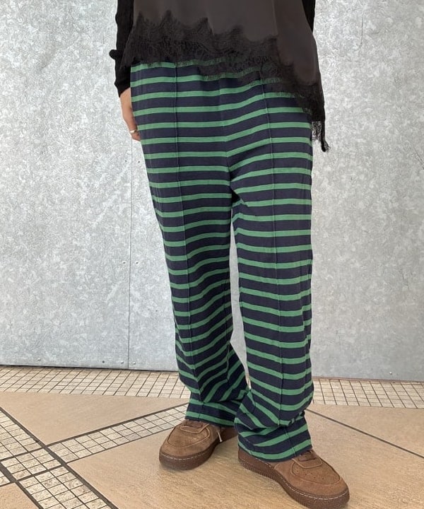 れいなさんの「BEAMS WOMEN｜ジャージー イージー パンツ」を使ったコーディネート