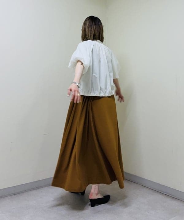 岩沢 珠代さんの「BEAMS WOMEN｜AK+1 / 2WAY フレア ワンピース」を使ったコーディネート