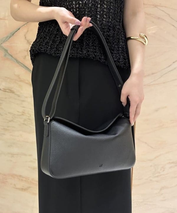 坂本 涼花さんの「BEAMS WOMEN｜CMMN SWDN / Esme タンクトップ」を使ったコーディネート