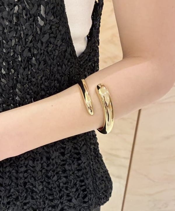 坂本 涼花さんの「BEAMS WOMEN｜CMMN SWDN / Esme タンクトップ」を使ったコーディネート