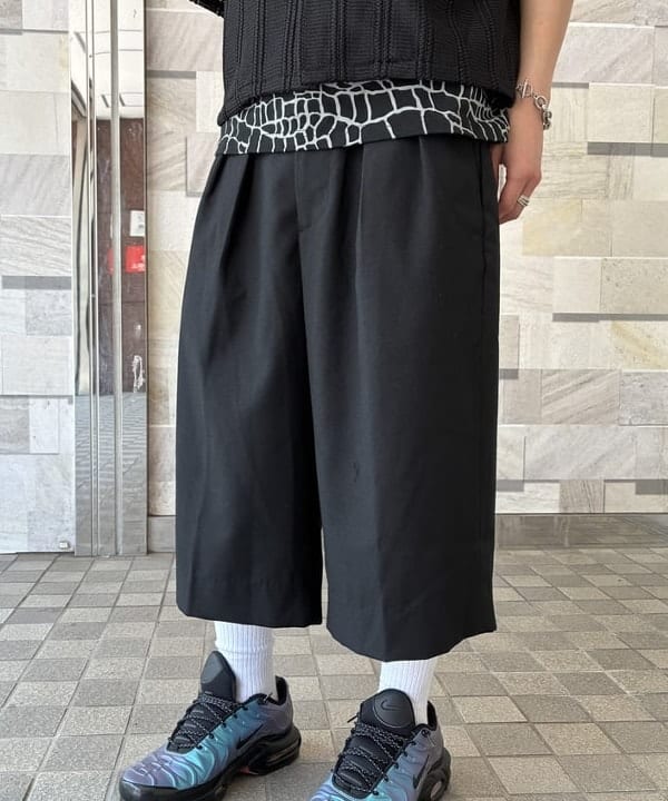 松島 海斗さんの「ショート メッシュ オープンカラーシャツ【ワイドショートフィット】」を使ったコーディネート