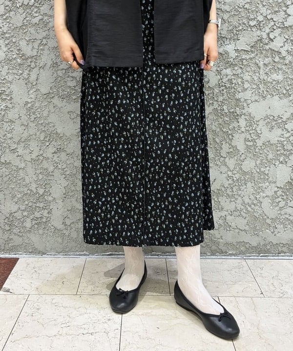 マツモト アカネさんの「BEAMS WOMEN｜リンクル ドルマン 2ボタン ダブル ジャケット」を使ったコーディネート