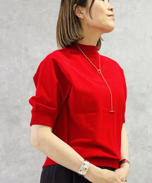 岩沢 珠代さんの「BEAMS WOMEN｜AK+1 / モックネック ハーフスリーブ スウェット」を使ったコーディネート