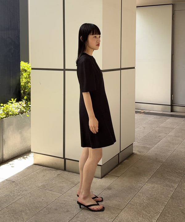 野村 美紅さんの「BEAMS WOMEN｜トング サンダル .M」を使ったコーディネート