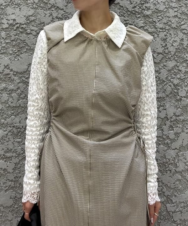 ササキさんの「BEAMS WOMEN｜カットアウト ノースリーブ ワンピース」を使ったコーディネート