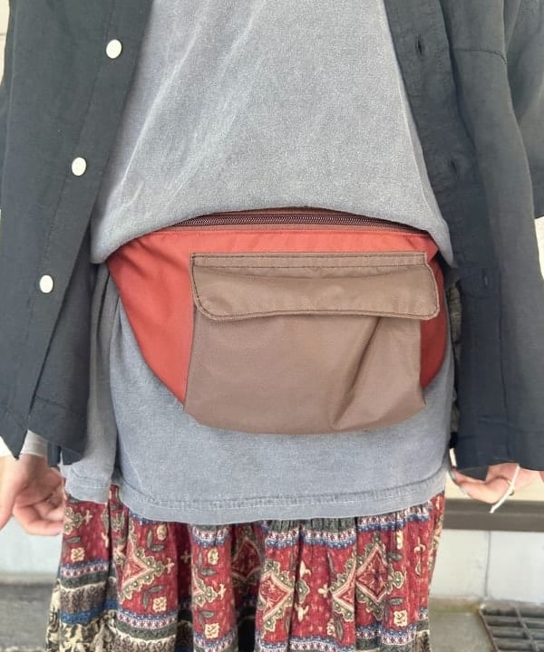 MATSUMOTO AMIさんの「BEAMS WOMEN｜リネン ソリッド ショートスリーブ ＜イージーケア＞」を使ったコーディネート