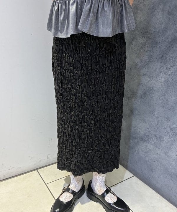 SAEさんの「BEAMS WOMEN｜裾フリル ショート シャツ」を使ったコーディネート