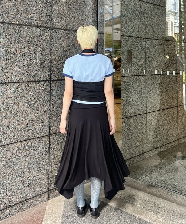 あさひさんの「BEAMS WOMEN｜シャーリング ホルターネック」を使ったコーディネート
