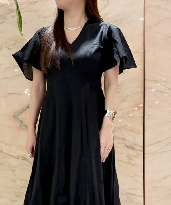 関 桂子さんの「BEAMS WOMEN｜【別注】MARIHA / せせらぎのワンピース ソリッド」を使ったコーディネート