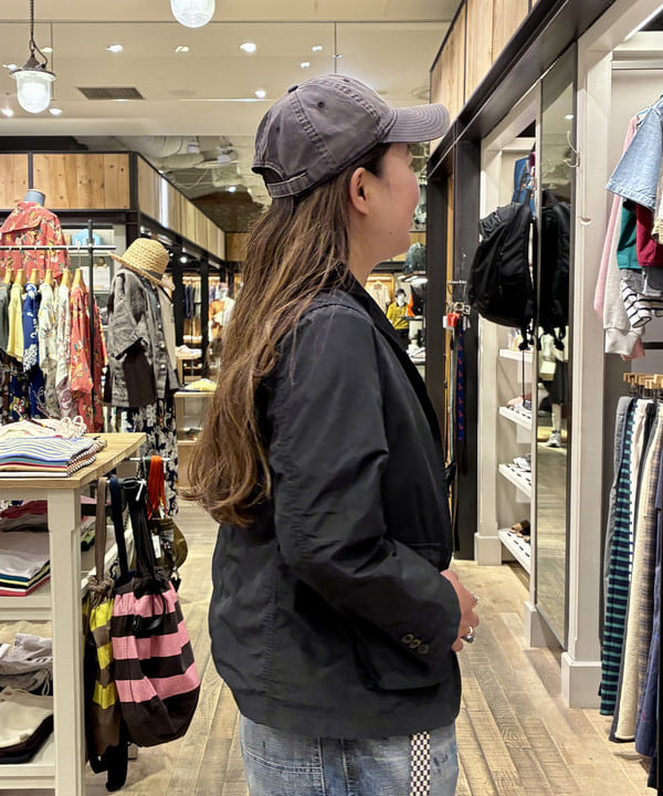 サイトウ　トモミさんの「BEAMS WOMEN｜【別注】Lee &times; maturely / ヴィンテージ ペインター パンツ」を使ったコーディネート