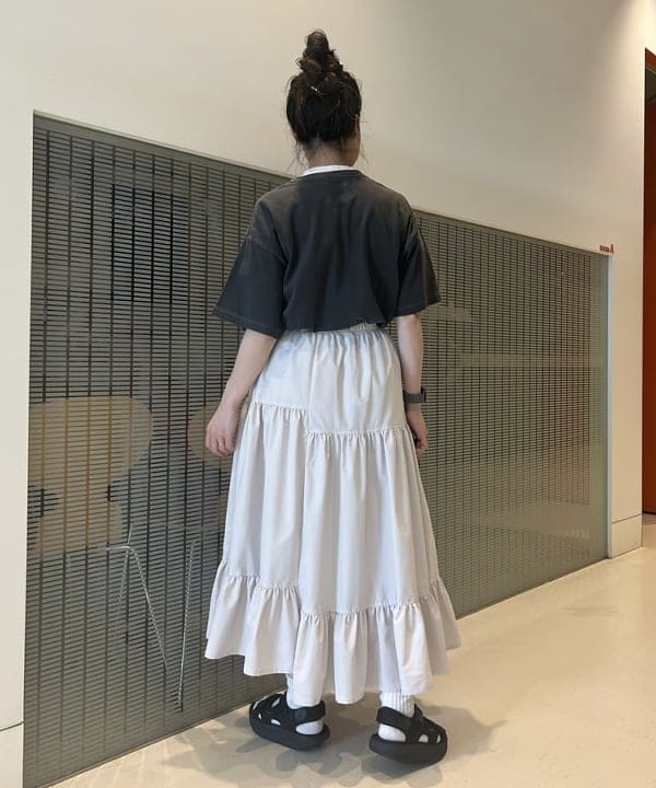 清水 彩乃さんの「BEAMS WOMEN｜クリアレンズ 26SS［ボストン型・紫外線対策・UVカット・リフトアップ効果］」を使ったコーディネート