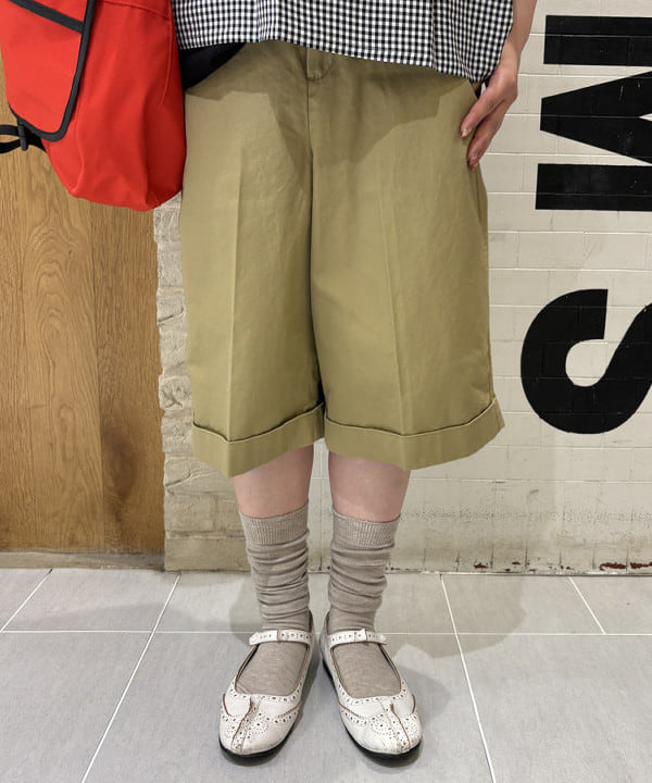 大石彩可さんの「BEAMS WOMEN｜メッセンジャー バッグ」を使ったコーディネート